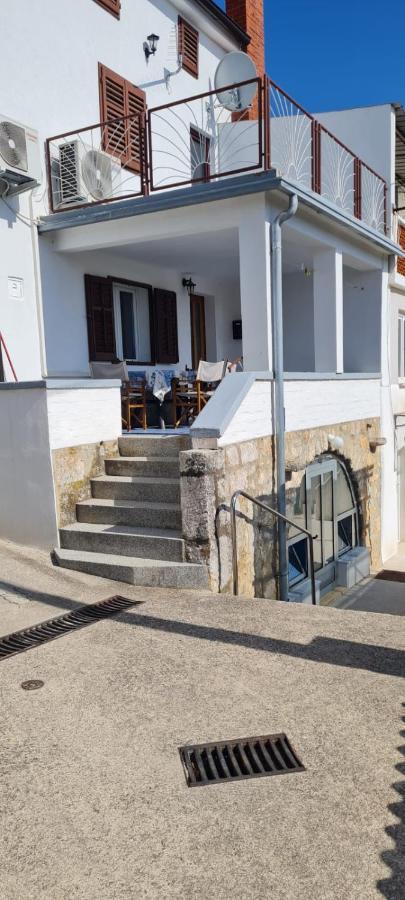 Apartman Lucija ปูนัต ภายนอก รูปภาพ