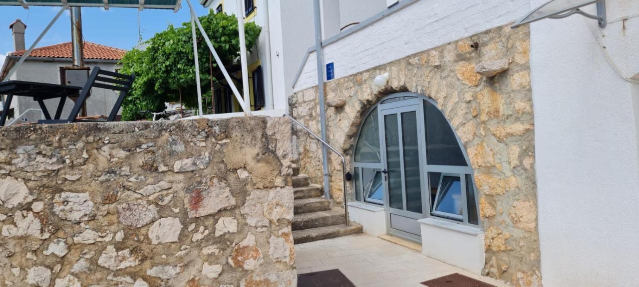 Apartman Lucija ปูนัต ภายนอก รูปภาพ