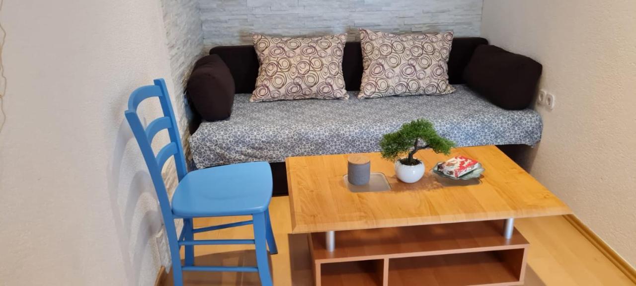 Apartman Lucija ปูนัต ภายนอก รูปภาพ